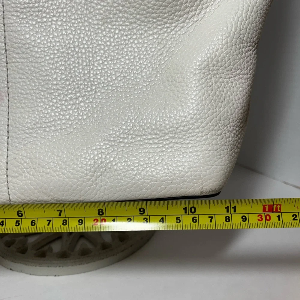 Michael Kors Bedford Medium Pebbled Leather Tote Bag